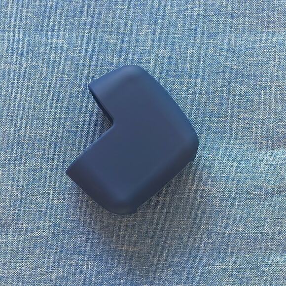 MacBook Air 13” 2018-2020 blue soft case with hardshell and charger pack cover - Picture 4 of 6